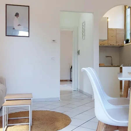 Apartment Quickhome 26 *
